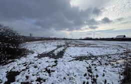 Teren intravilan 35 arii opurtunitate investitie. Reghin