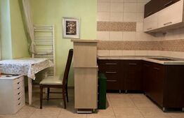 Apartament 3 camere, 70 mp, Sângeorgiu de Mureș, zonă Semicentrală