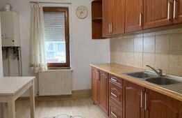 Apartament 3 camere, 70 mp, Sângeorgiu de Mureș, zonă Semicentrală