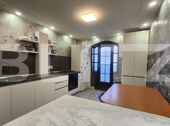 Apartament de vânzare 4 camere Tudor - 188790AV | BLITZ Târgu Mureș | Poza1