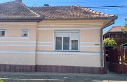 Casă de vânzare în Sărmașu, 122mp construiti, 275 mp teren