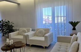 Penthouse de vanzare, 120 mp + 60 mp terasa, zona Unirii