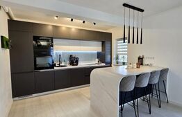 Penthouse de vanzare, 120 mp + 60 mp terasa, zona Unirii