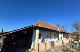 Casa in Voiniceni cu 12 ari de teren! La 7 Km de Tg.Mures!