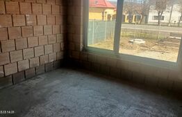 Casă la Roșu – Localitatea Dumbrăvioara, com Ernei