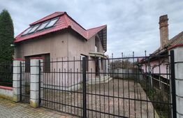 Casa 105 mp utili, teren 588 mp, zona Mureseni - Targu Mures