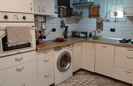 Casa 3 camere, complet renovata,  68 mp, cartierul Unirii