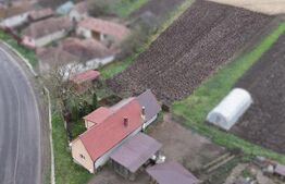 Casă + 23 ari teren în Breaza, Liniște, spațiu și confort la 6 km de Reghin