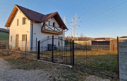  Casă individuală modernă în Sâncraiu de Mureș – Intimitate și Aer Curat