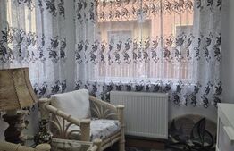 Casa renovata de vanzare, 400 mp teren, zona Centrala