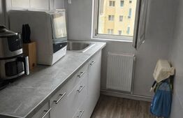 Apartament 3 camere, 56 mp, zona Dambu