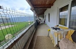 Proprietate deosebită 2 case, lac de pește, finisaje premium 