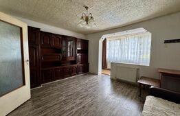 Garsoniera, 32 mp, 7 mp balcon, zona Dambu 