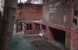 Casă cu teren generos de 739 mp în Dâmbu Pietros