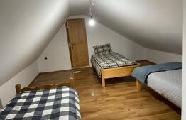 Casă de vacanță / cabană Câmpu Cetății – 2460 mp teren