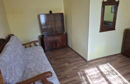 Teren cu casa de vanzare, 106 mp, zona Ungheni