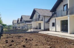 Duplex modern de vânzare în Sâncraiu de Mureș – confort, spațiu și liniște 