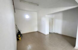Casă spațioasă, 240 mp, pretabil pentru service auto, zona 7 Nov - Târgu Mureș
