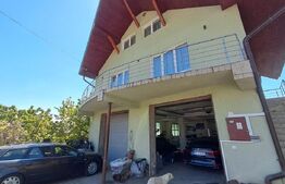 Casă modernă P+2 de vânzare în Reghin, cu garaj și curte generoasă