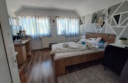 Casă modernă P+2 de vânzare în Reghin, cu garaj și curte generoasă