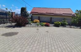 Casă modernă P+2 de vânzare în Reghin, cu garaj și curte generoasă