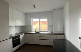 Casă tip duplex, 3 dormitoare, Sâncrai
