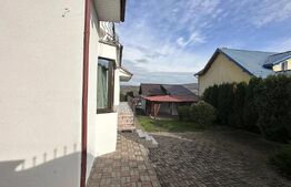 Casa superba in Voiniceni! 250mp! 11Ari!