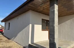 Casă individuală de vânzare în Sâncrai, 500 mp teren
