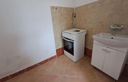 Garsonieră de vânzare – 40 mp, parter, zonă Centrală