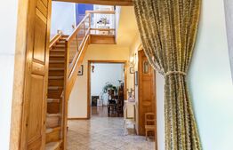 Casa de vanzare, 155 mp, zona Unirii 
