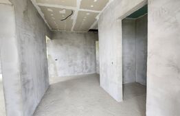 Casa pe un singur nivel, 180 mp, zona Nazna