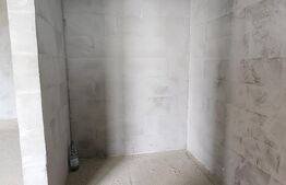 Casa pe un singur nivel, 180 mp, zona Nazna