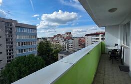 Apartament cu 2 camere de vânzare – zona centrală, - Zona Policlinica