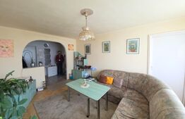 Apartament cu 2 camere de vânzare – zona centrală, - Zona Policlinica