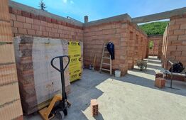 Casă individualâ de vânzare în Corunca  Curte Comunâ– Proiect în desfășurare