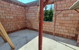 Casă individualâ de vânzare în Corunca  Curte Comunâ– Proiect în desfășurare