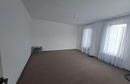 Casa de vanzare, 80 mp, zona Cerghid