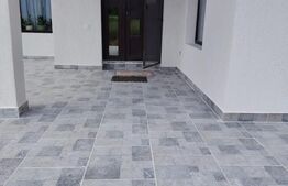 Casa de vanzare, 80 mp, zona Cerghid