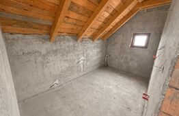 Casa de vanzare semifinisata zona linistita, Reghin