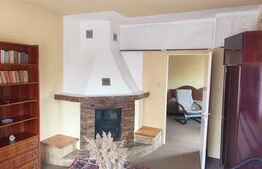 Casă cu 2 camere, 70 mp, Curte Comuna, zona Ernei 