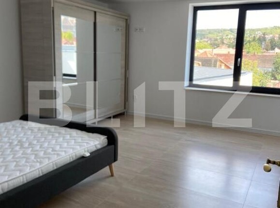 Apartament de închiriat 3 camere Central - 197014AI | BLITZ Târgu Mureș | Poza2