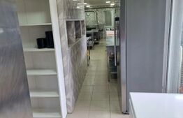 Saptiu comercial de vanzare, 700 mp, zona Unirii