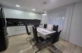 Casa 5 camere, 170 mp utili, zona Corunca 