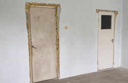 Casă 3 camere 80 mp utili | Teren 798 mp | sat Cornești, comuna Crăciunești