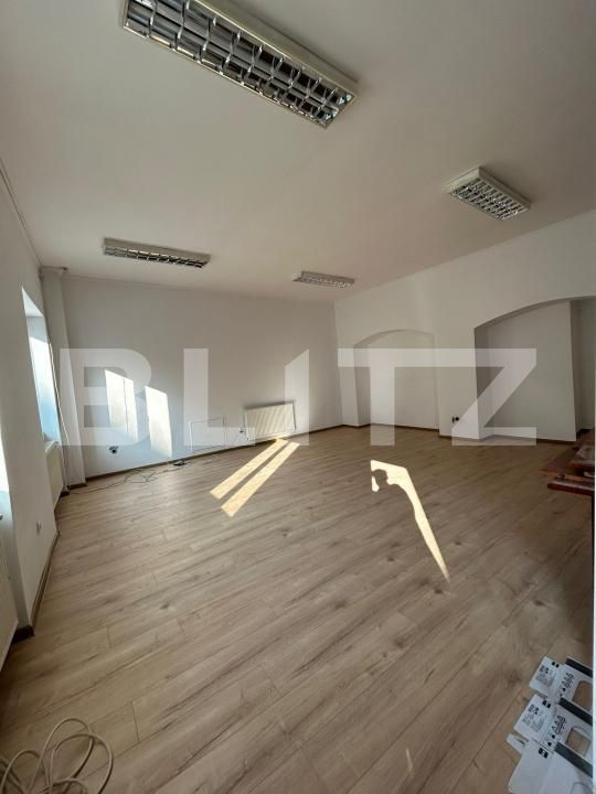 Apartament de închiriat 3 camere Ultracentral - 197861AI | BLITZ Târgu Mureș | Poza3