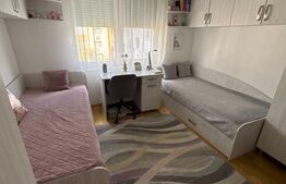 Apartament de vanzare - 3 camere - complet mobilat și utilat - Zona Tudor 