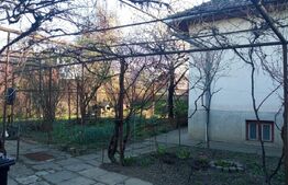 Casa individuala, 211 mp, teren 942 mp, zona Mureseni