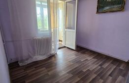 Apartament cu 3 camere, 70 mp, zona Reghin
