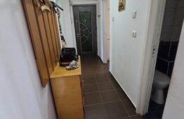 Apartament cu 3 camere, 70 mp, zona Reghin