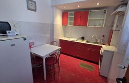 Apartament cu 2 camere de închiriat, 60 mp, Strada Revoluției - Petrom